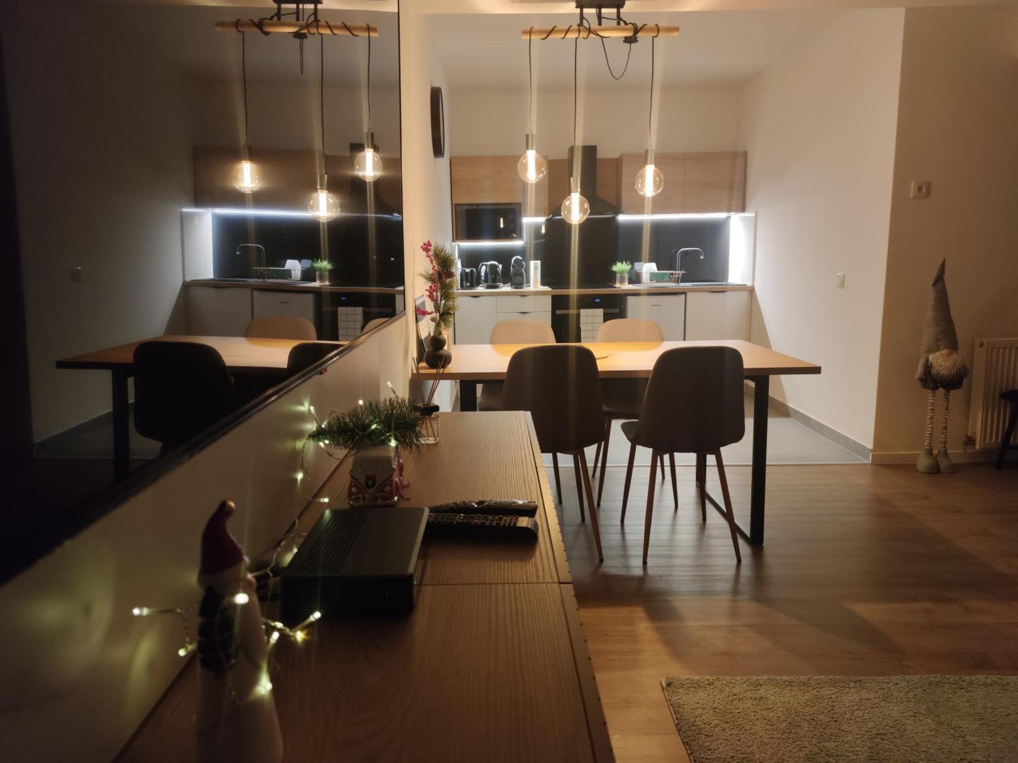 Room In The City 2 Sopron Bagian luar foto